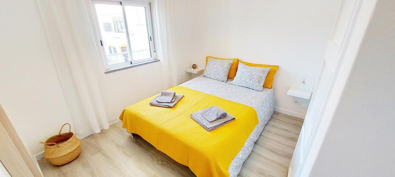 Appartamento Caroline's Vila do Bispo Esterno foto